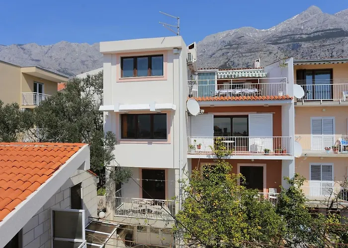 With Parking Space - 9506 * Makarska