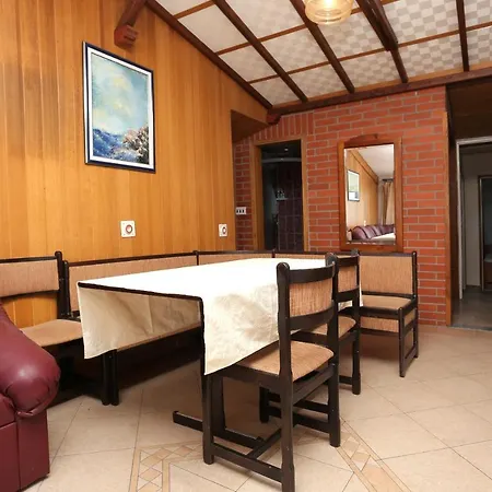 Apartment With A Parking Space - 9506
